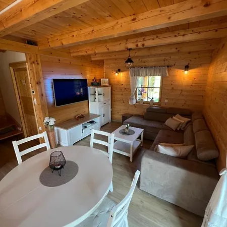 Hiska Erika - Wood House Erika *