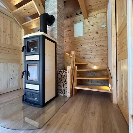 Hiska Erika - Wood House Erika Sostanj