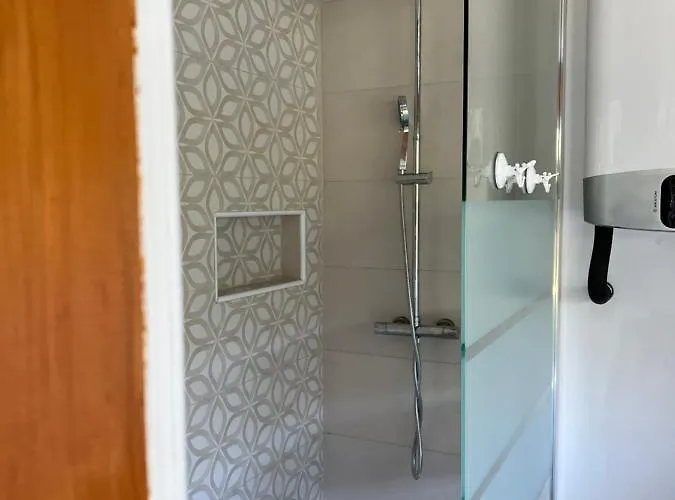 Hiska Erika - Wood House Erika 度假居 *