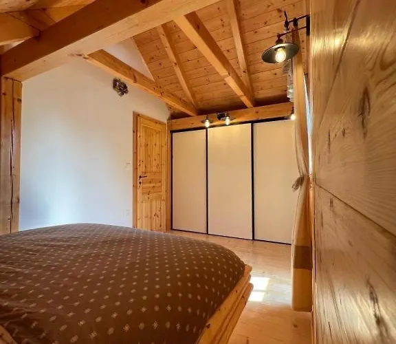 度假居 Hiska Erika - Wood House Erika *